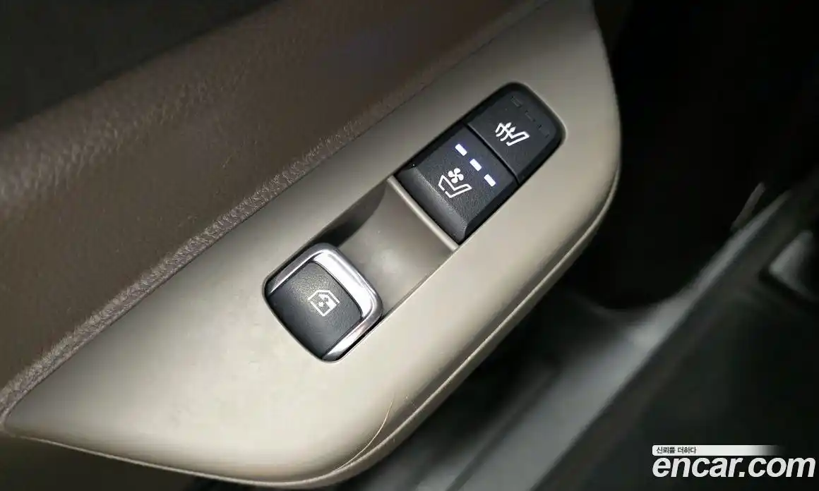 Kia Canival 2024 2.2 гидро в Москве № 120349, фото 15