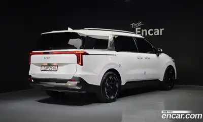 Kia Canival 2024 2.2 гидро в Москве № 120349, миниатюра 2