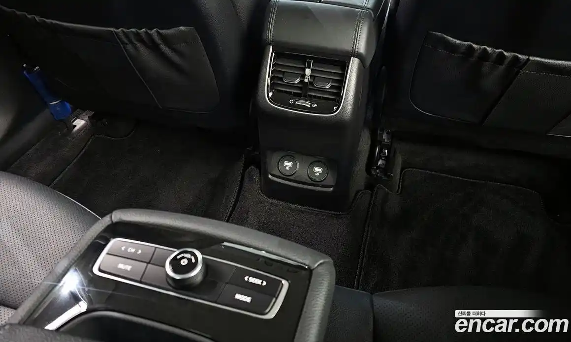 Kia K7 2020 2.4 гидро в Москве № 128522, фото 18