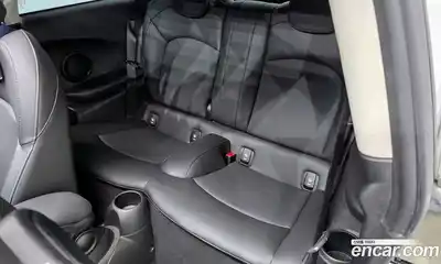 Mini Cooper 2019 1.5 гидро в Москве № 153676, миниатюра 12