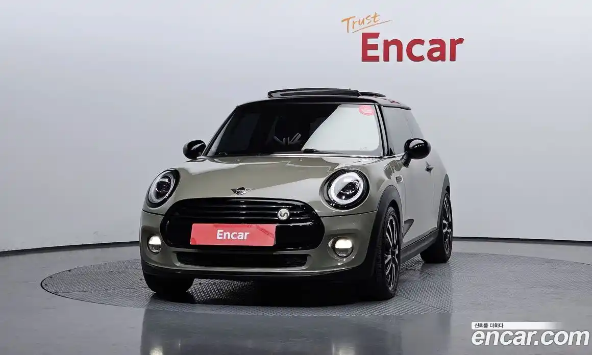 Mini Cooper 2019 1.5 гидро в Москве № 153676, фото 3