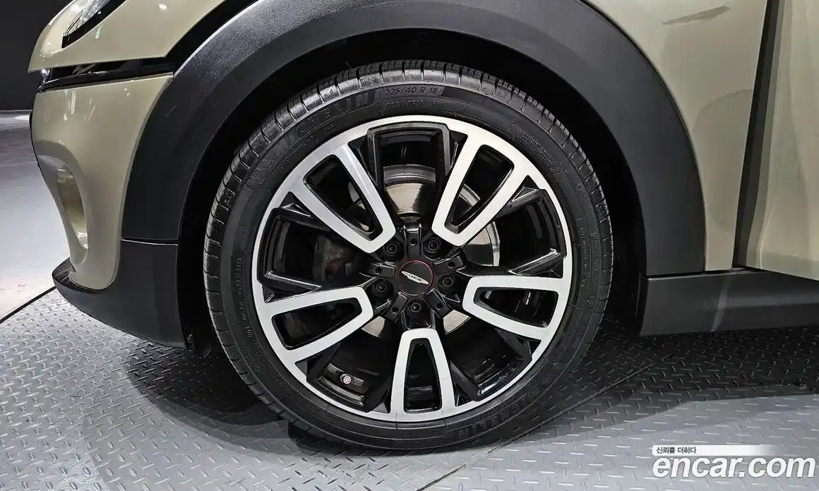 Mini Cooper 2019 1.5 гидро в Москве № 153676, фото 5