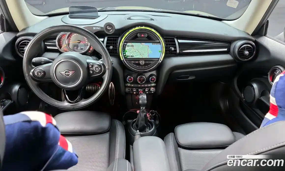 Mini Cooper 2019 1.5 гидро в Москве № 153676, фото 7