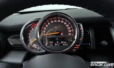 Mini Cooper 2016 1.5 гидро в Москве № 153997, миниатюра 8