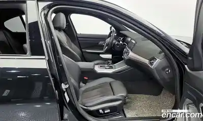 BMW 3-Series 2022 2.0 гидро в Москве № 158280, миниатюра 10