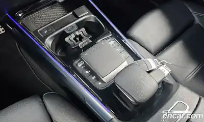Mercedes-Benz GLB-Class 2021 2.0 гидро в Москве № 161675, миниатюра 9