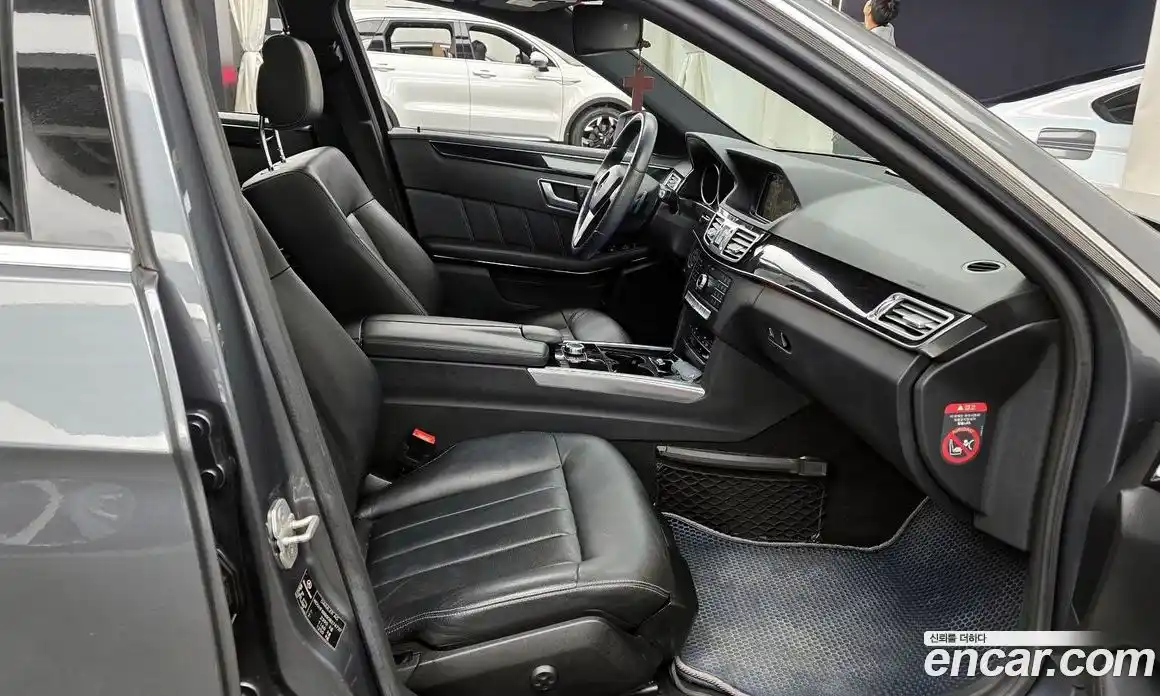 Mercedes-Benz E-Class 2015 3.5 гидро в Москве № 161703, фото 11