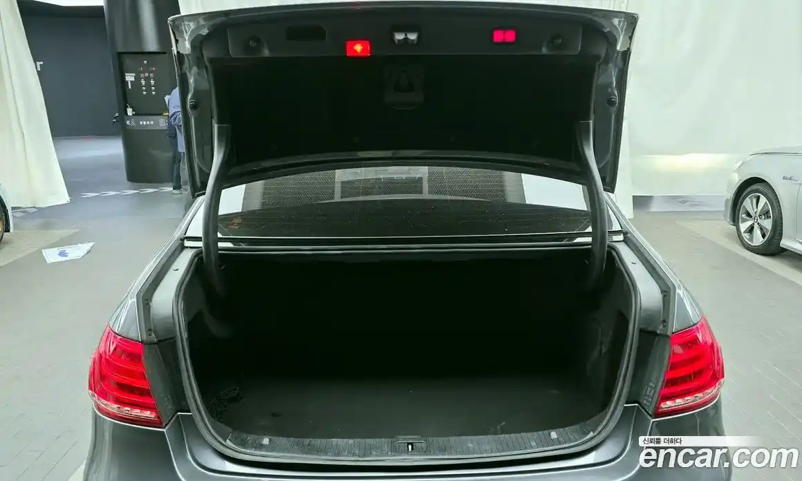 Mercedes-Benz E-Class 2015 3.5 гидро в Москве № 161703, фото 20