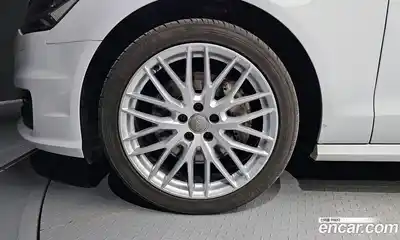 Audi A6 2015 3.0 гидро в Москве № 163613, миниатюра 5