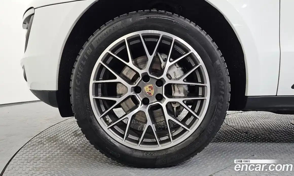 Porsche Macan 2015 3.0 гидро в Москве № 165654, фото 5