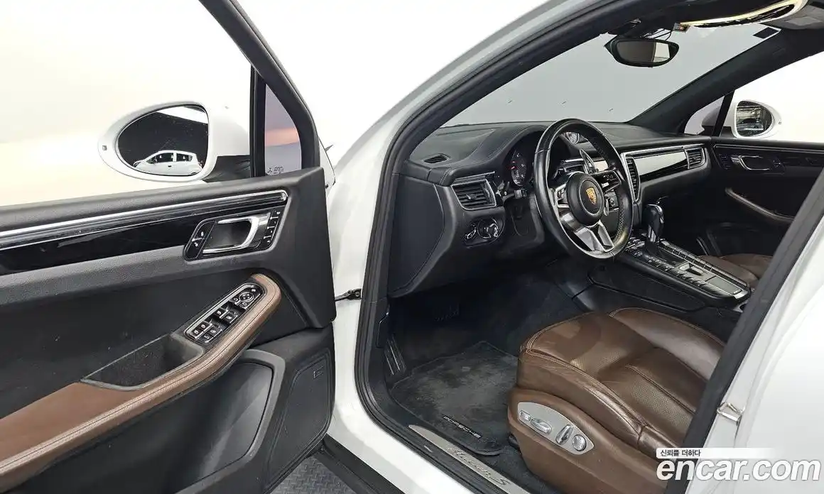 Porsche Macan 2015 3.0 гидро в Москве № 165654, фото 10