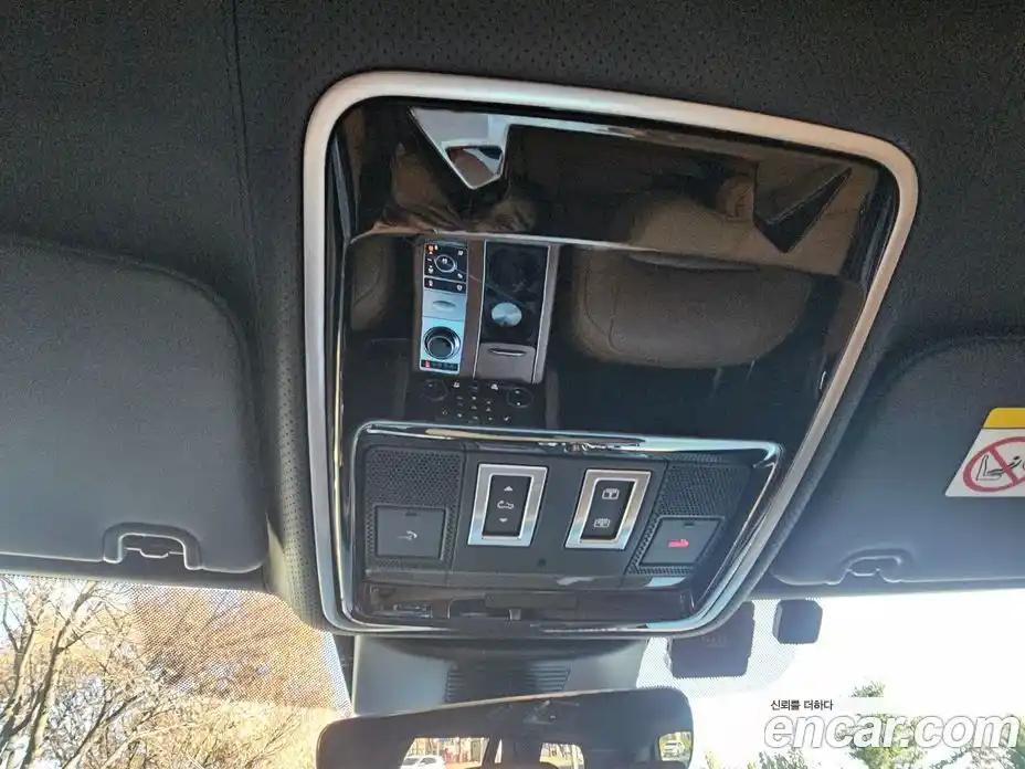 Land Rover Range-Rover 2018 4.4 гидро в Москве № 166808, фото 10
