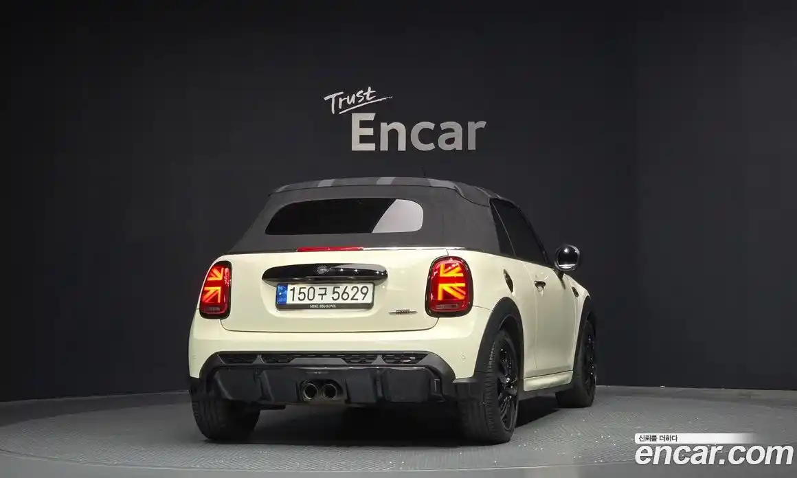 Mini Cooper Convertible 2021 2.0 гидро в Москве № 167312, фото 4