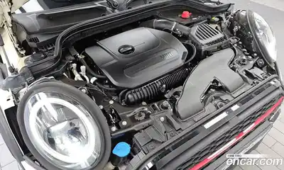 Mini Cooper Convertible 2021 2.0 гидро в Москве № 167312, миниатюра 6
