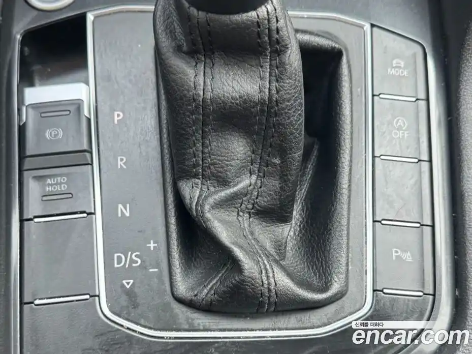 Volkswagen Tiguan 2020 2.0 гидро в Москве № 169204, фото 17