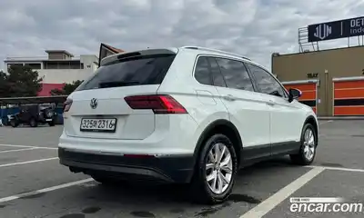 Volkswagen Tiguan 2020 2.0 гидро в Москве № 169204, миниатюра 7