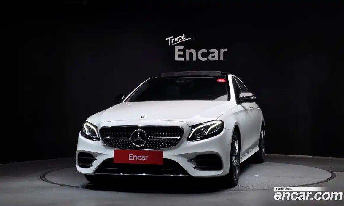 Mercedes-Benz E-Class 2020 2.0 гидро, фото 3