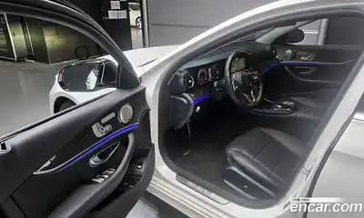 Mercedes-Benz E-Class 2020 2.0 гидро, миниатюра 10