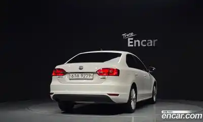 Volkswagen Jetta 2013 1.6 гидро в Москве № 179524, миниатюра 4