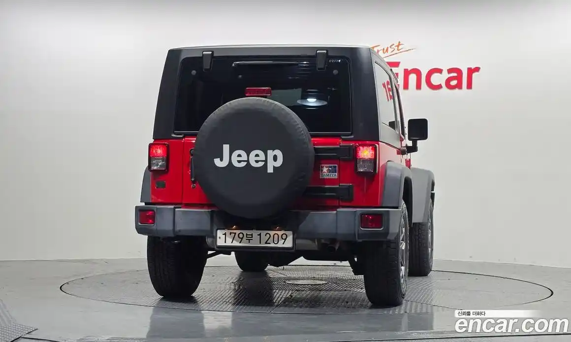 Jeep Wrangler 2017 3.6 гидро в Москве № 181414, фото 4