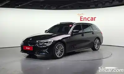 BMW 3-Series, 2020