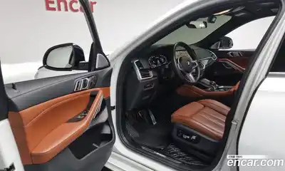 BMW X6 2022 4.4 гидро в Москве № 191812, миниатюра 12