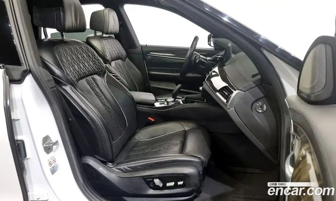 BMW 6-Series 2018 3.0 гидро в Москве № 193060, фото 11