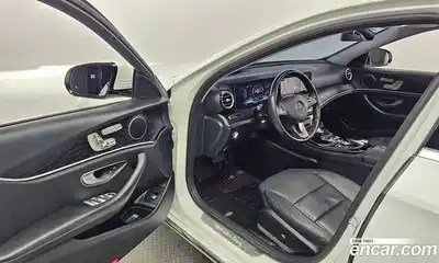 Mercedes-Benz E-Class 2017 2.0 гидро, миниатюра 10