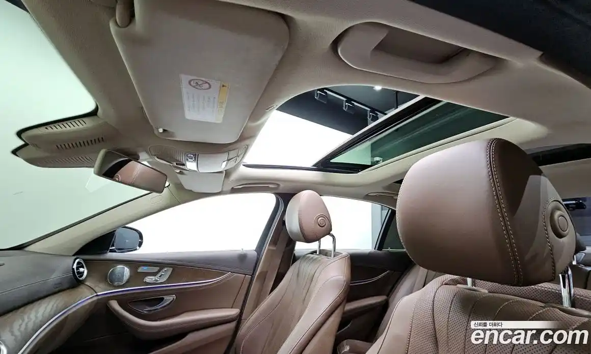 Mercedes-Benz E-Class 2019 2.0 гидро, фото 18