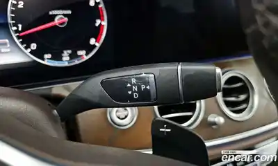 Mercedes-Benz E-Class 2019 2.0 гидро, миниатюра 9