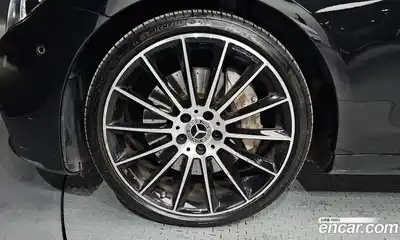 Mercedes-Benz E-Class 2023 2.0 гидро, миниатюра 5