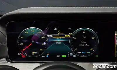 Mercedes-Benz E-Class 2023 2.0 гидро, миниатюра 8