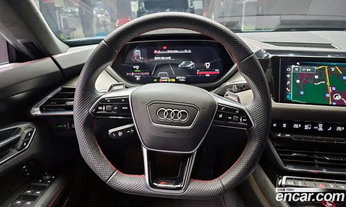 Audi RS e-tron GT 2022 0.1 гидро в Москве № 195978, фото 14