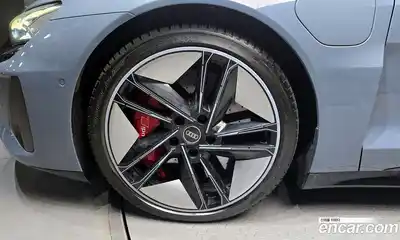 Audi RS e-tron GT 2022 0.1 гидро в Москве № 195978, миниатюра 5