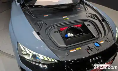 Audi RS e-tron GT 2022 0.1 гидро в Москве № 195978, миниатюра 6