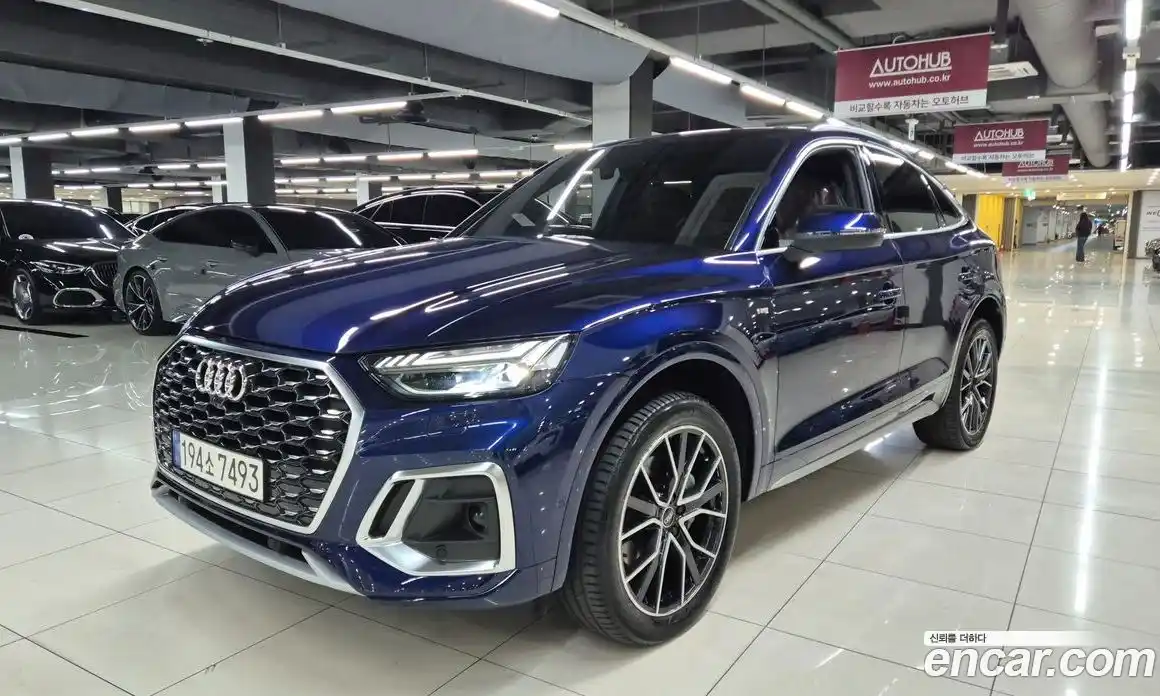 Audi Q5 2023 2.0 гидро в Москве № 196023, фото 3