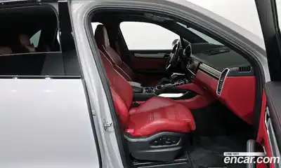 Porsche Cayenne 2022 4.0 гидро в Москве № 197341, миниатюра 11
