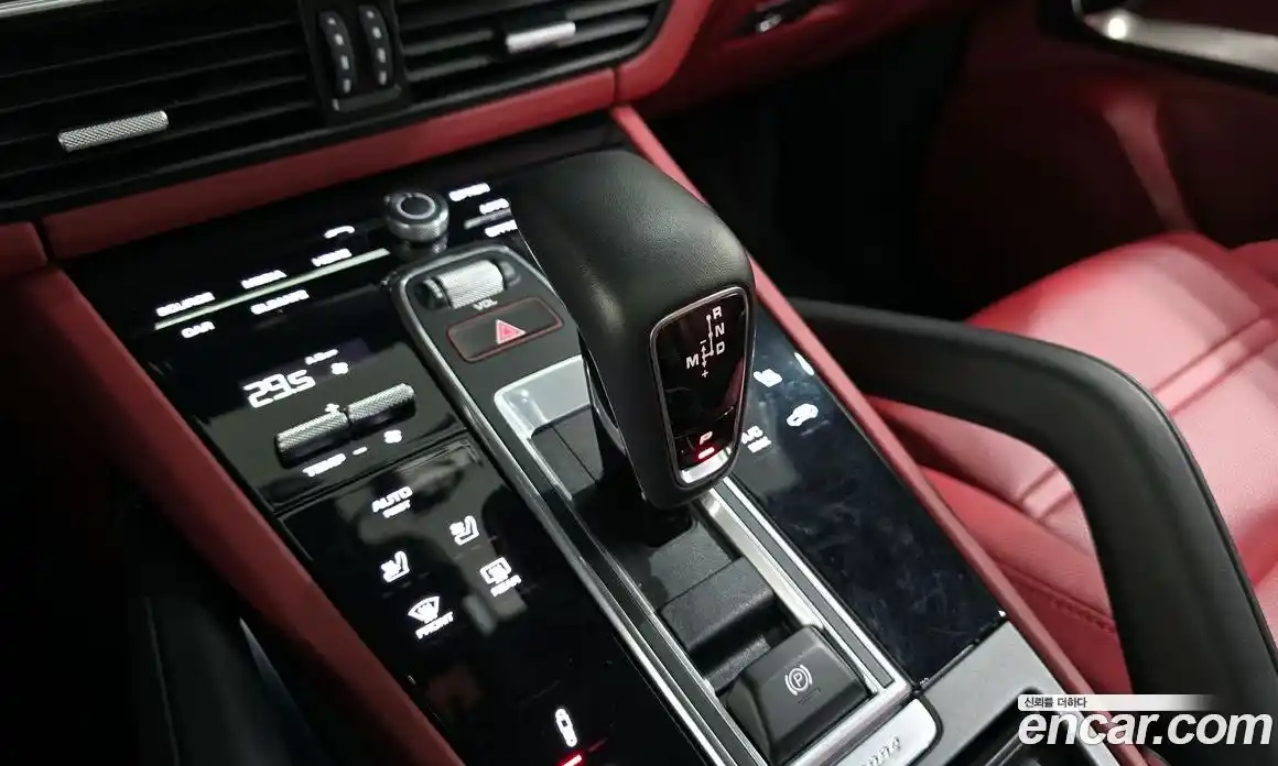 Porsche Cayenne 2022 4.0 гидро в Москве № 197341, фото 9