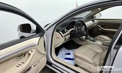 Audi A8 2009 4.2 гидро в Москве № 212694, миниатюра 10