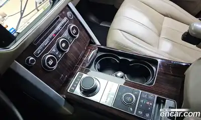 Land Rover Range-Rover 2016 4.4 гидро в Москве № 213768, миниатюра 9