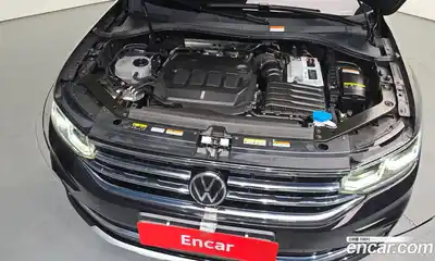 Volkswagen Tiguan 2022 2.0 гидро в Москве № 214912, миниатюра 6