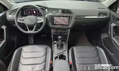Volkswagen Tiguan 2022 2.0 гидро в Москве № 214912, миниатюра 7