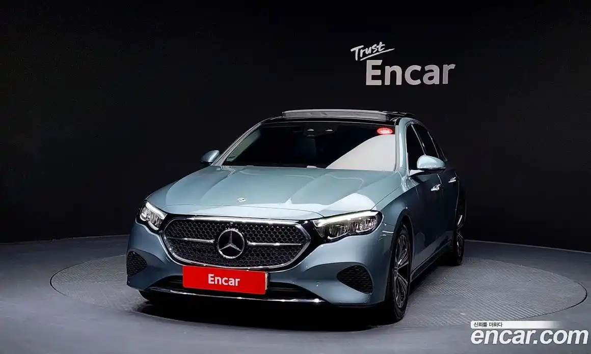 Mercedes-Benz E-Class 2024 2.0 гидро в Москве № 220866, фото 3