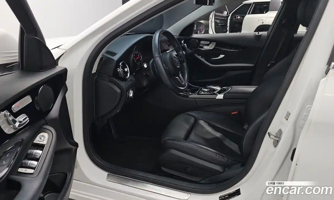 Mercedes-Benz C-Class 2019 2.0 гидро в Москве № 224940, фото 11