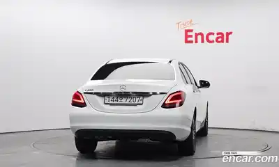 Mercedes-Benz C-Class 2019 2.0 гидро в Москве № 224940, миниатюра 4