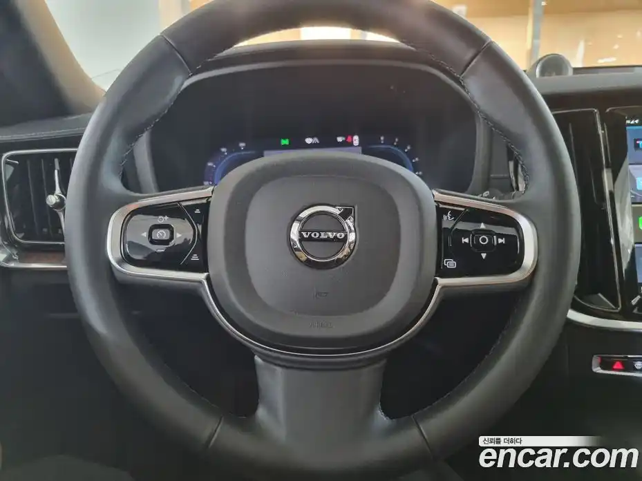 Volvo V60 2025 2.0 гидро в Москве № 230729, фото 12
