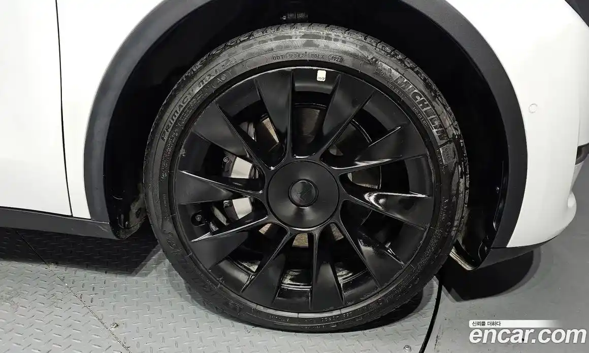 Tesla Model Y 2021 0.2 гидро в Москве № 231775, фото 5