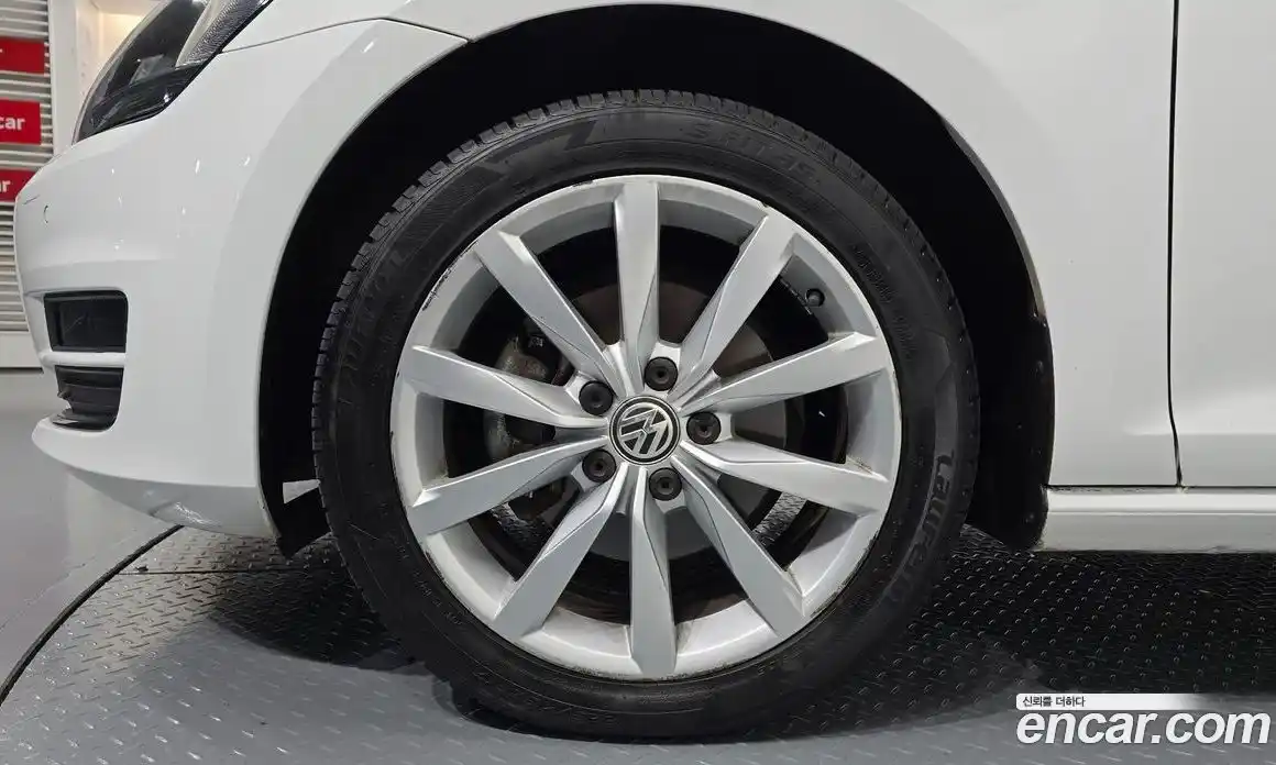 Volkswagen Golf 2014 2.0 гидро в Москве № 232199, фото 5