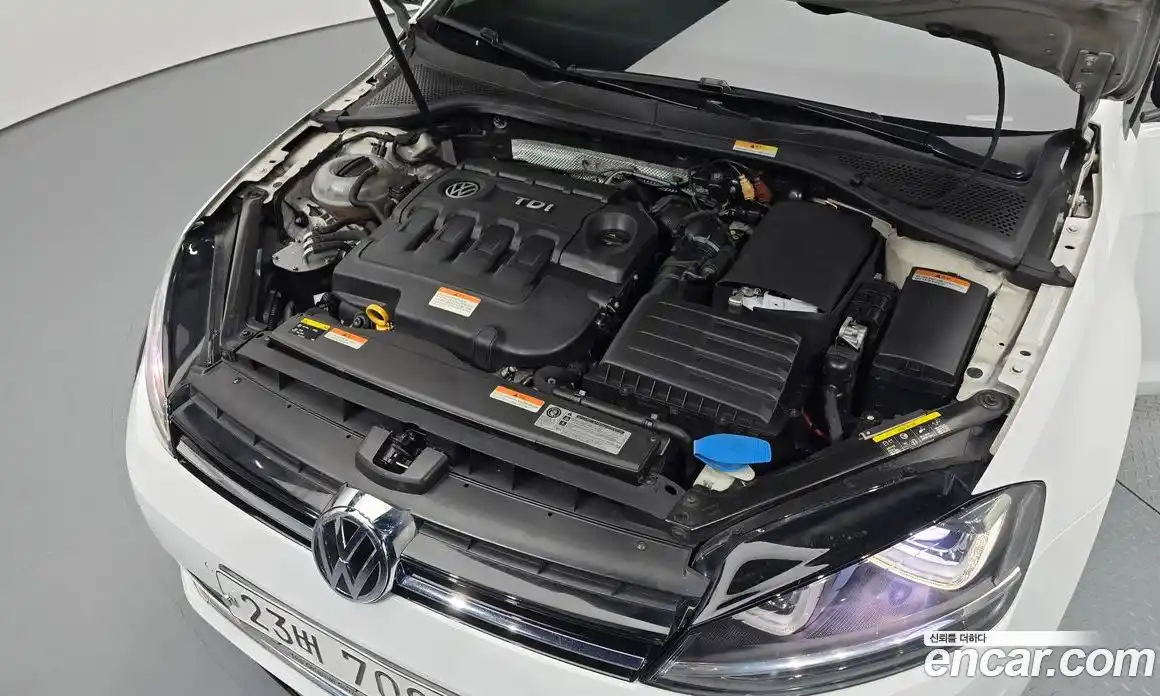Volkswagen Golf 2014 2.0 гидро в Москве № 232199, фото 6