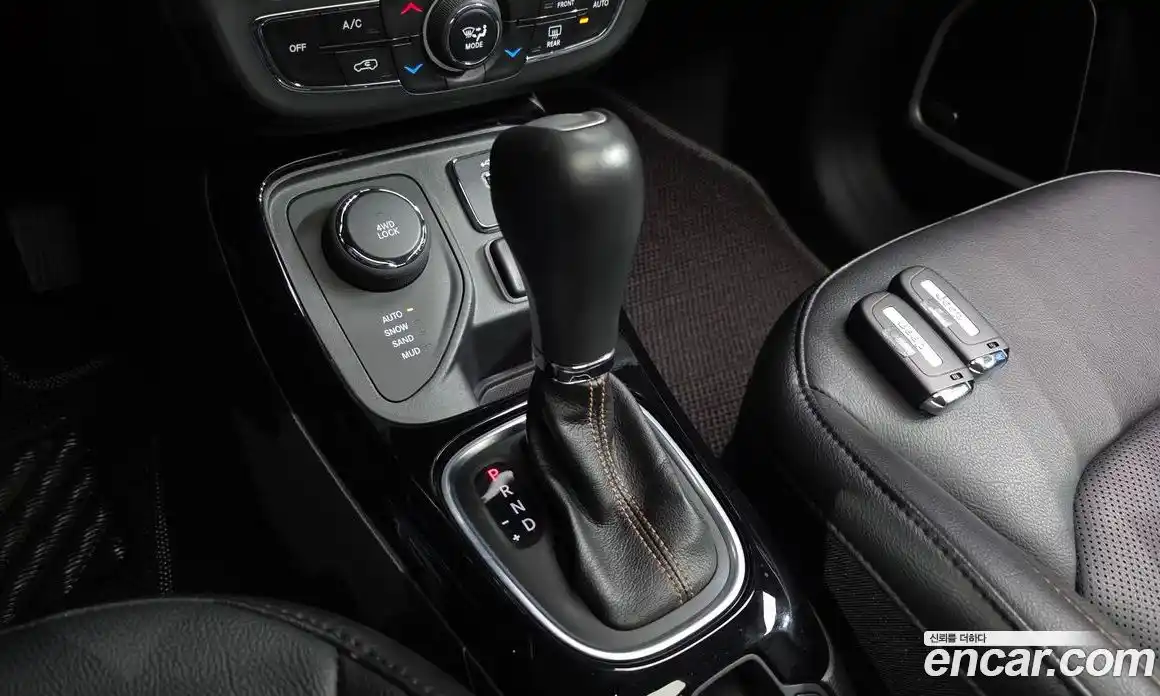 Jeep Compass 2019 2.4 гидро в Москве № 232272, фото 9